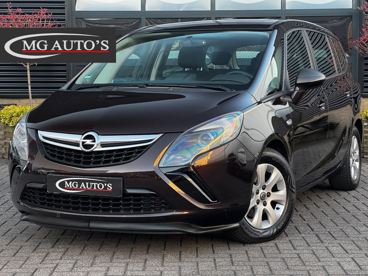 Opel Zafira Tourer - 1.4 Business Edition 7 Persoons | Trekhaak | Navigatie | Cruise Control | Airconditioning| - AutoWereld.nl