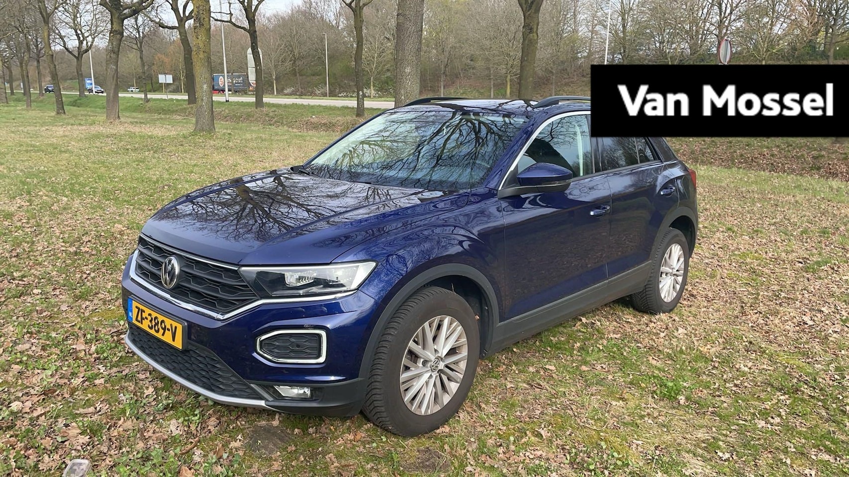 Volkswagen T-Roc - 1.5 TSI Sport | 150 PK | Automaat | Stoelverwarming | Climatronic (Automatische Airco) | L - AutoWereld.nl