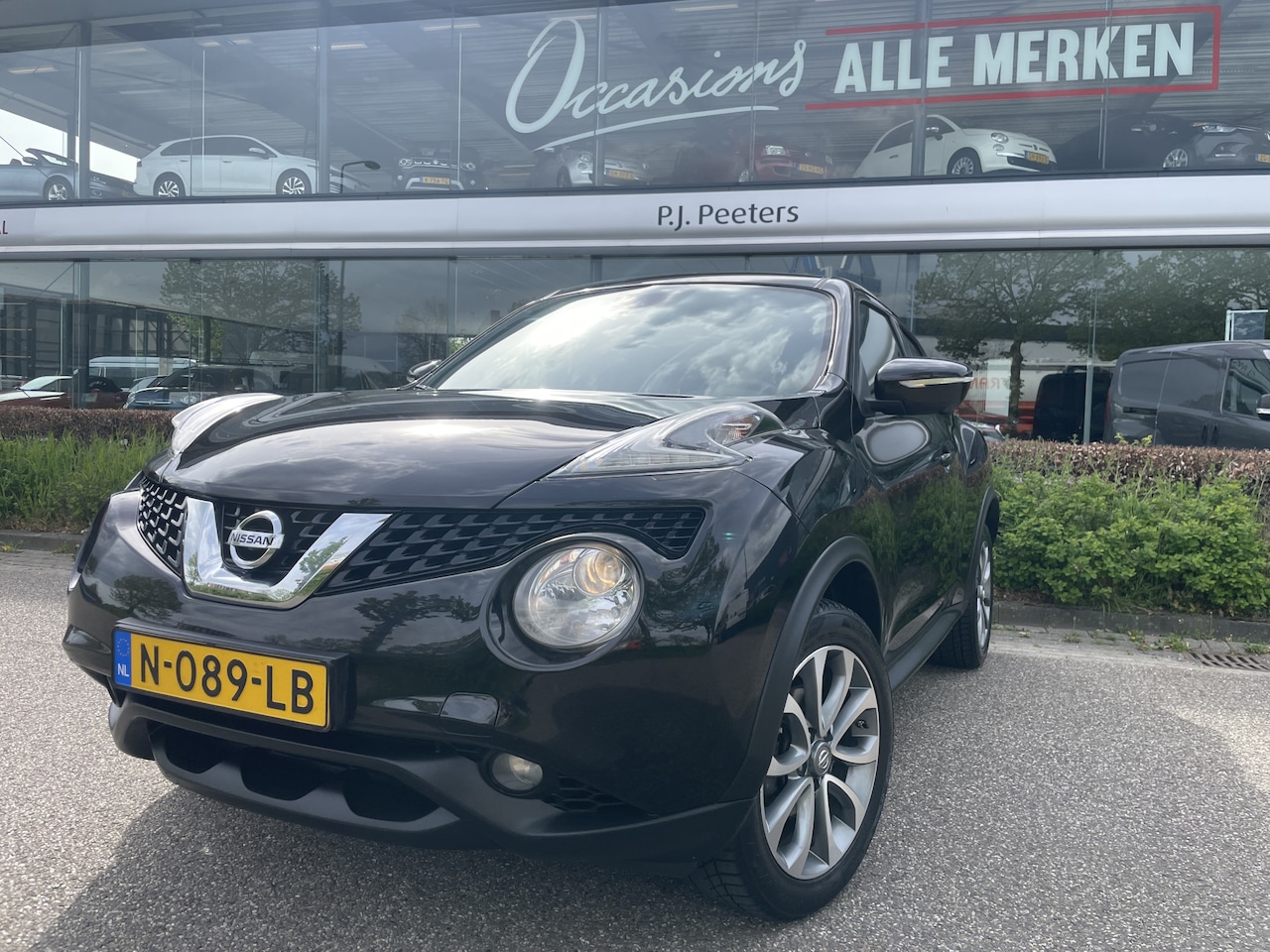 Nissan Juke - 1.2 DIG-T S/S Connect Edition Achteruitrijcamera - Navigatie - Rondomzicht camera - Stoelv - AutoWereld.nl