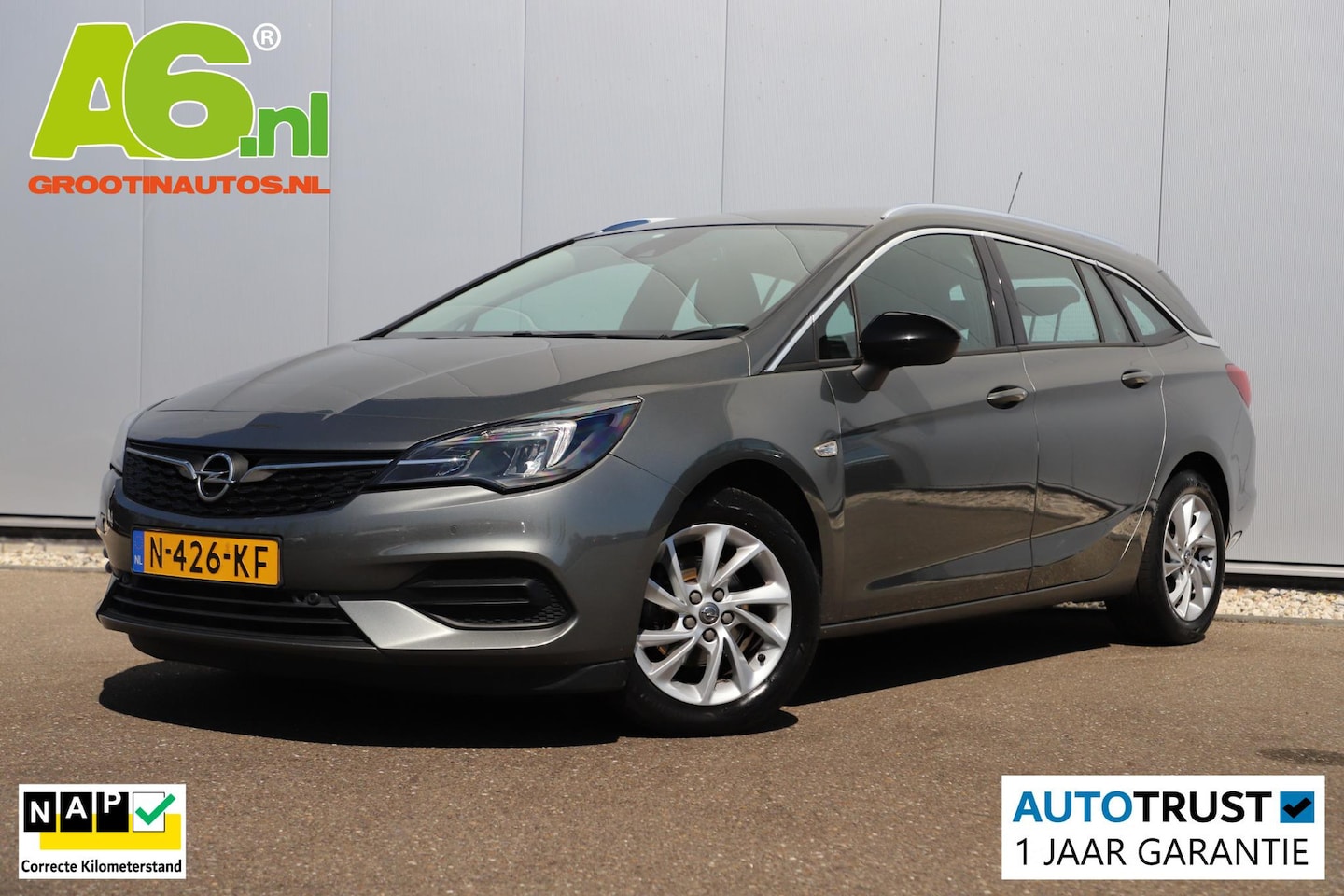 Opel Astra Sports Tourer - 1.2 Business Elegance Trekhaak Navigatie Achteruitrijcamera Carplay Android Clima Cruise C - AutoWereld.nl