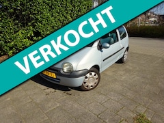 Renault Twingo - MET EVT NIEUW JAAR APK