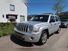 Jeep Patriot - 2.4 Limited AUT TREKHAAK|LEDER|1E EIGENAAR|PDC|AIRCO|PERFECT ONDERHOUDEN