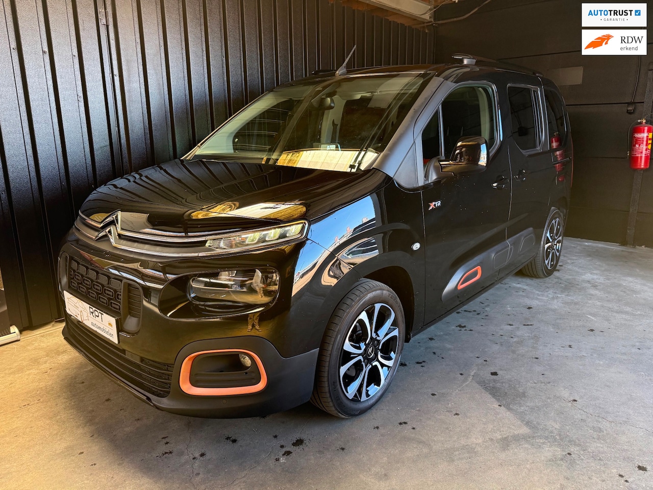 Citroën Berlingo - 1.2 PureTech Shine XTR-Edition Vol Optie ! - AutoWereld.nl