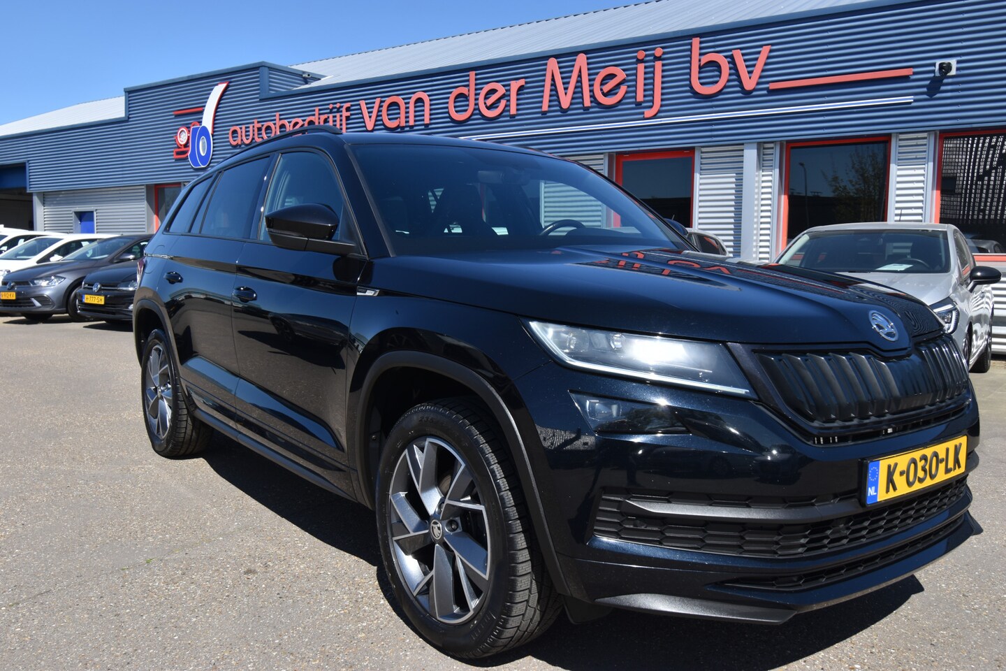 Skoda Kodiaq - 1.5 TSI Sportline Business 1.5 TSI Sportline Business , TREKHAAK , VIRTUAL COCKPIT , A UITRIJ CAM , LED KOPL , V ST+S - AutoWereld.nl