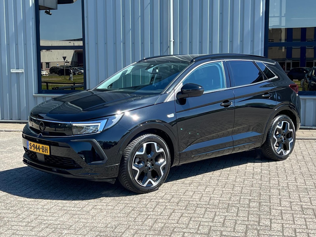 Opel Grandland - 1.2 Turbo GS Line Automaat - AutoWereld.nl