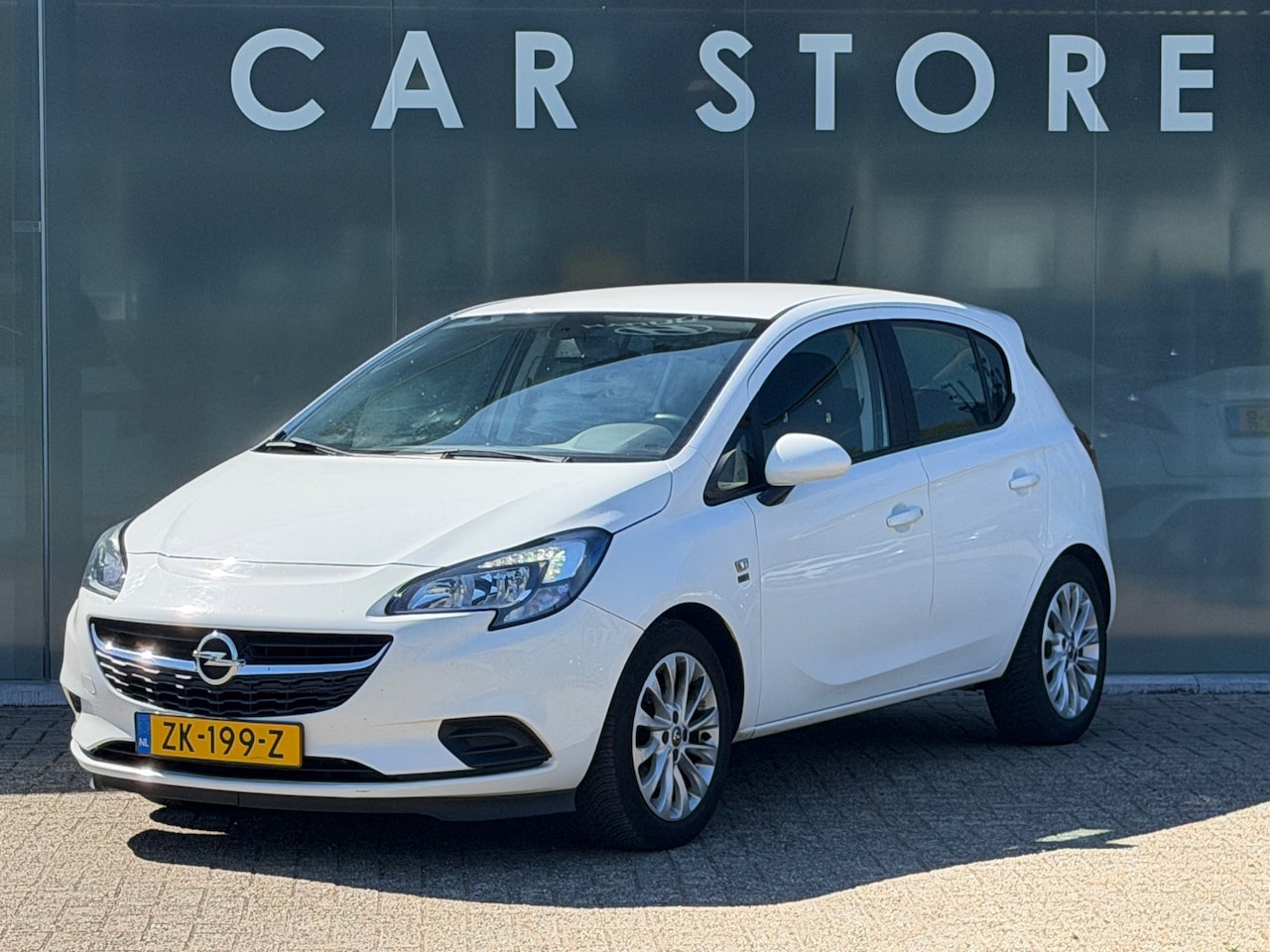 Opel Corsa - 1.0 Turbo 120 Jaar Edition 1.0 Turbo 120 Jaar Edition - AutoWereld.nl