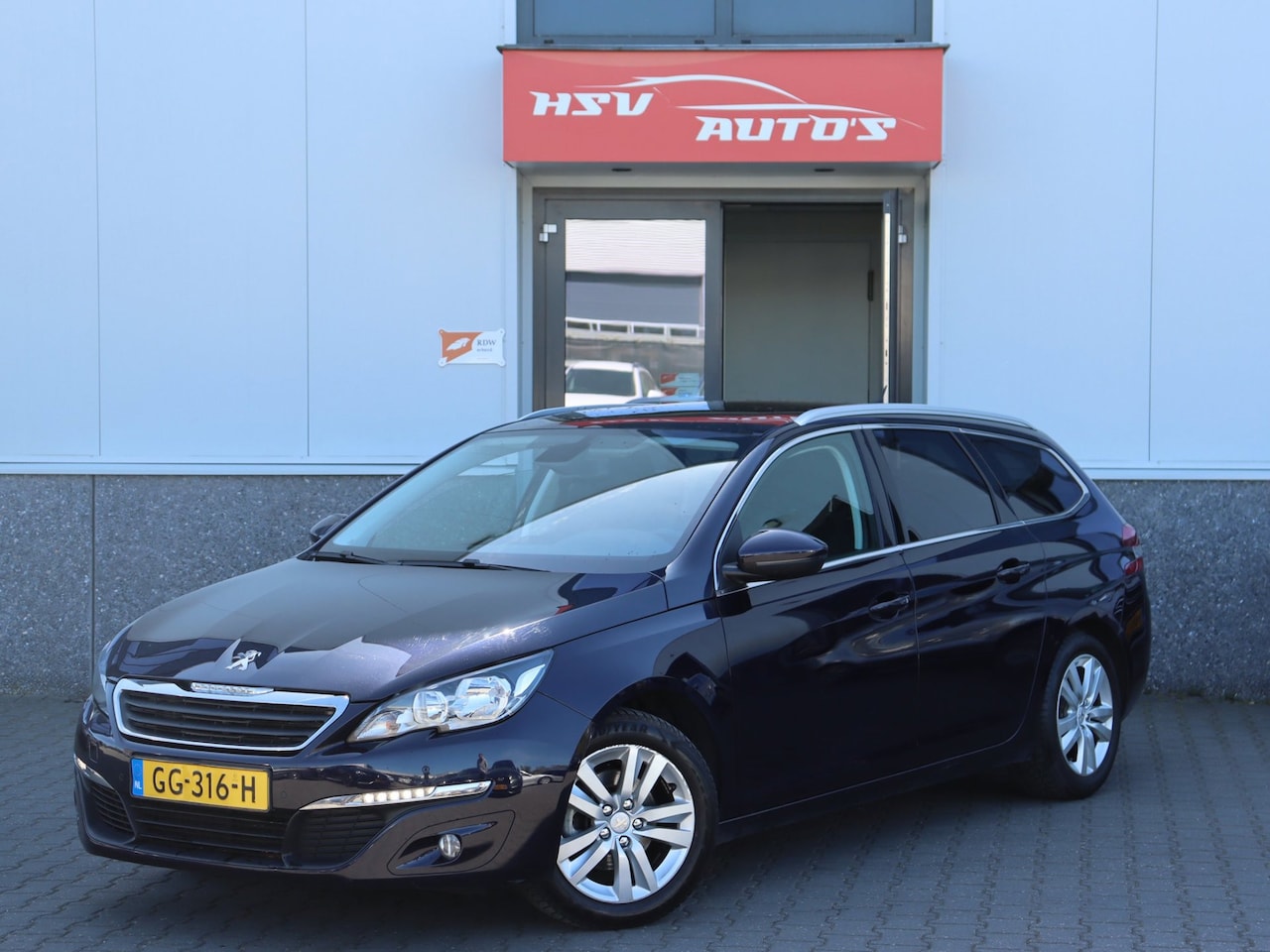 Peugeot 308 SW - 1.6 BlueHDI Blue Lease Executive Pack airco cruise navi - AutoWereld.nl