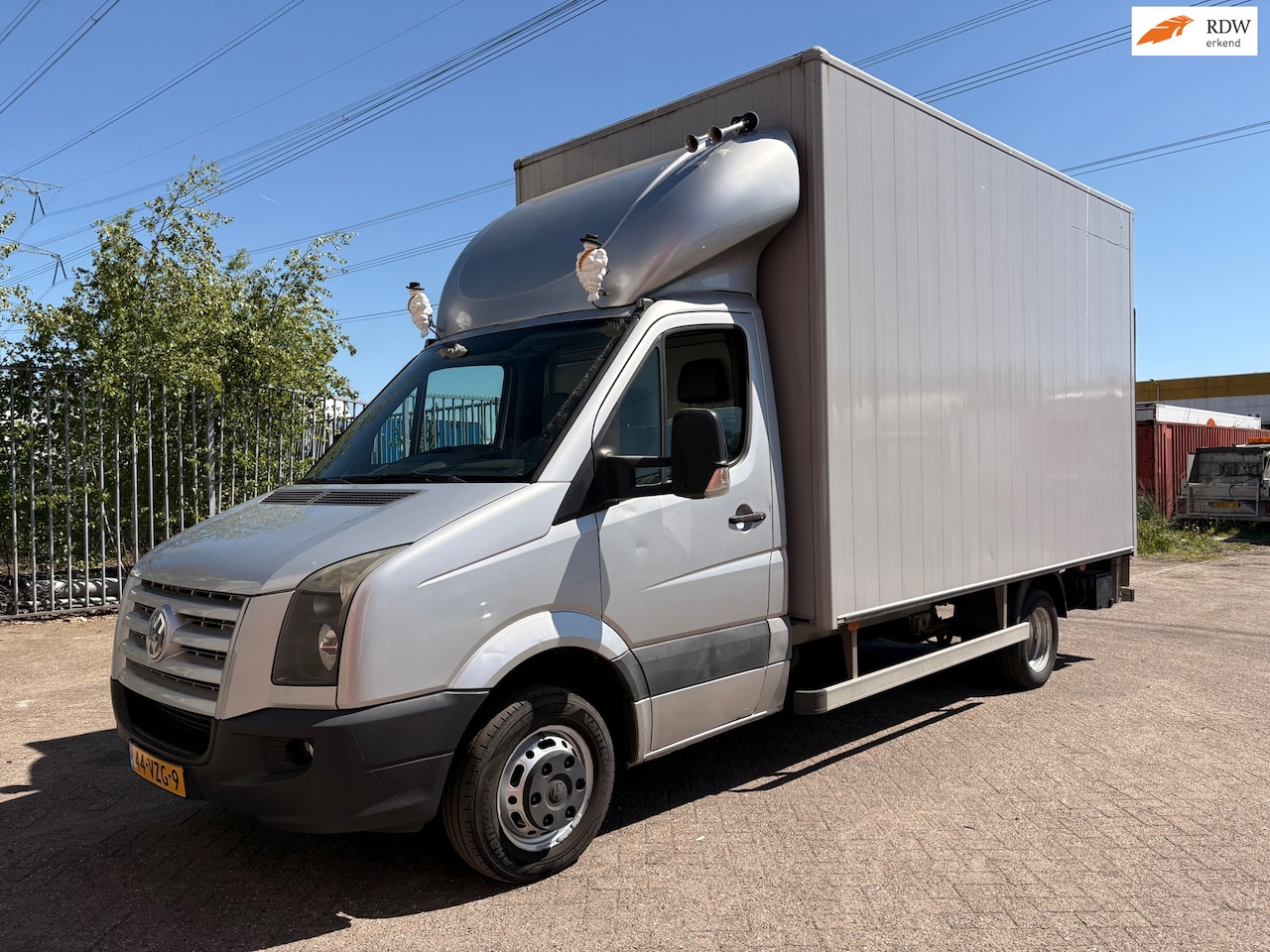 Volkswagen Crafter - 46 2.5 TDI L3H2 - airco - cruise control - laadklep - AutoWereld.nl