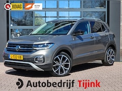 Volkswagen T-Cross - 1.0 TSI Style | Automaat | LED | Stoelverwarming | App-connect | ACC | Blind spot | Black