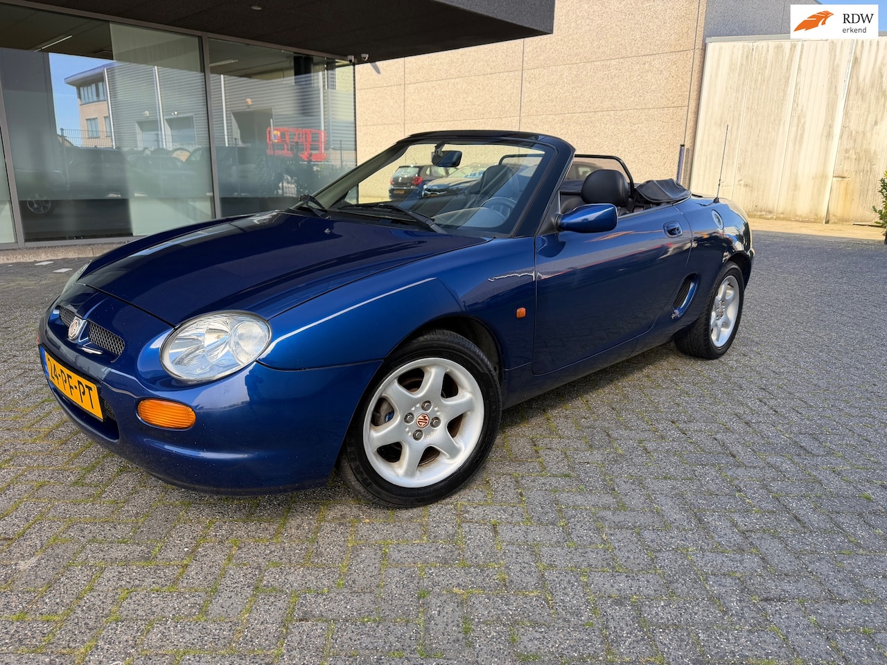 MG F - 1.8i BJ 3-1998 APK 4-2027 - AutoWereld.nl