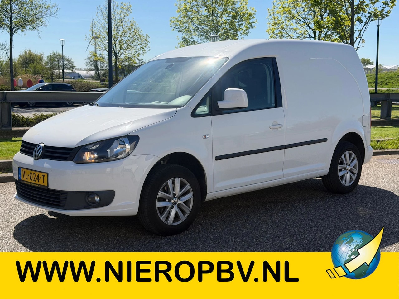 Volkswagen Caddy - 1.6TDI L1H1 Airco Navi Cruisecontrol Trekhaak - AutoWereld.nl