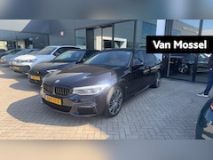 BMW 5-serie - 530e iPerformance High Executive | Panoramadak | Navigatie | Leder | Memory stoelen