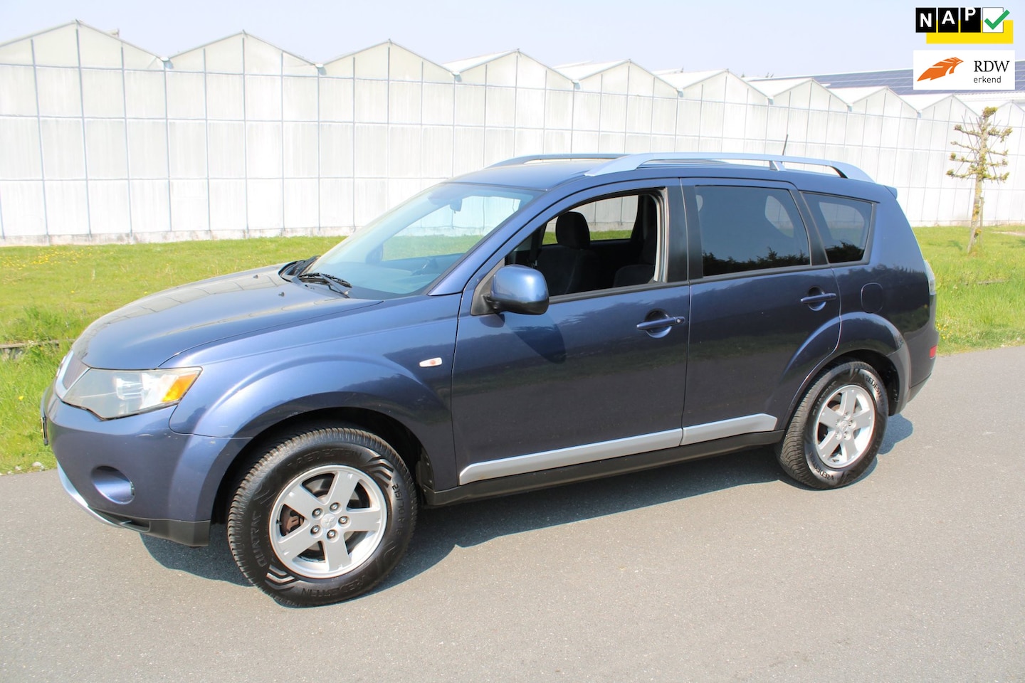 Mitsubishi Outlander - 2.4 Intense+ 4x4 7 Persoons - AutoWereld.nl