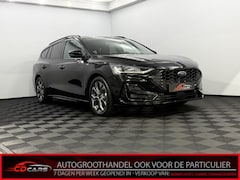 Ford Focus - 1.0 EcoBoost Hybrid ST Line Camera, Nvi, Keyless start, Cruise control, Rijstrook correcti