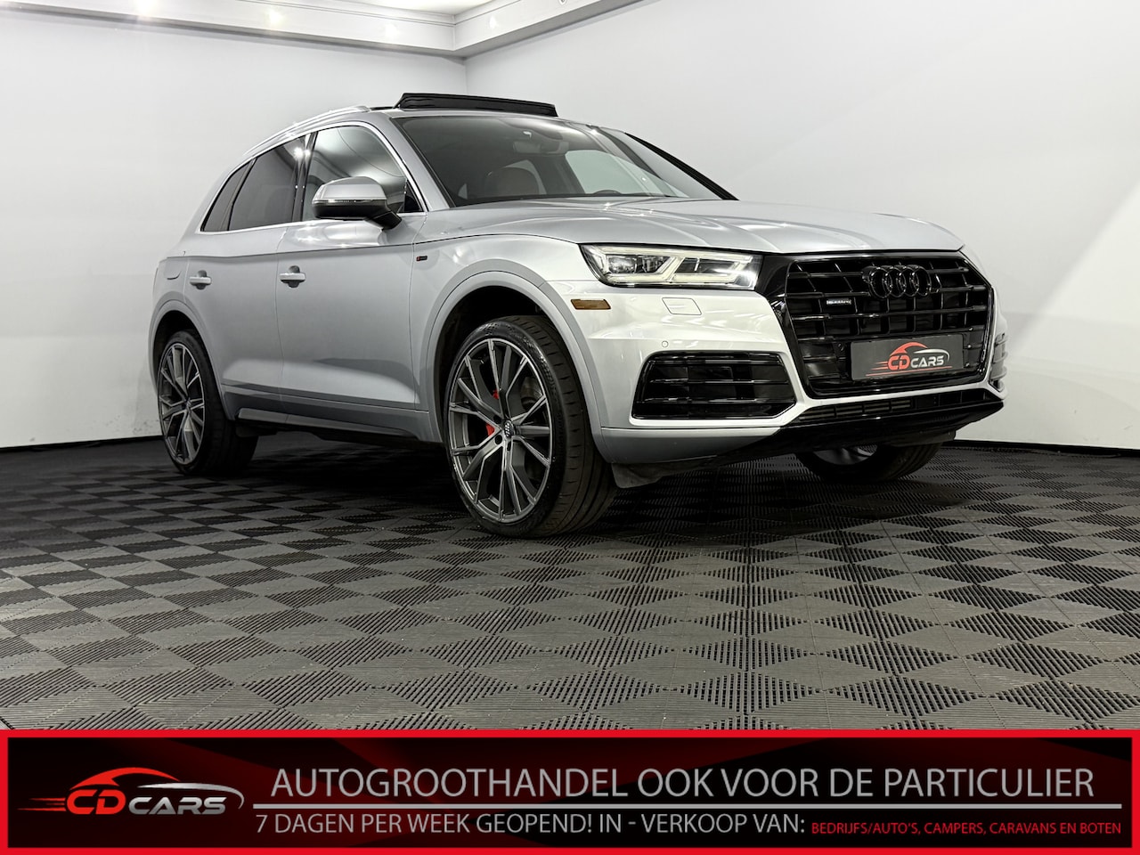 Audi Q5 - 2.0 TFSI quattro Launch Edition 3X S-Line Panoramadak, Leder, Camera, Navi, Virtual desk, - AutoWereld.nl