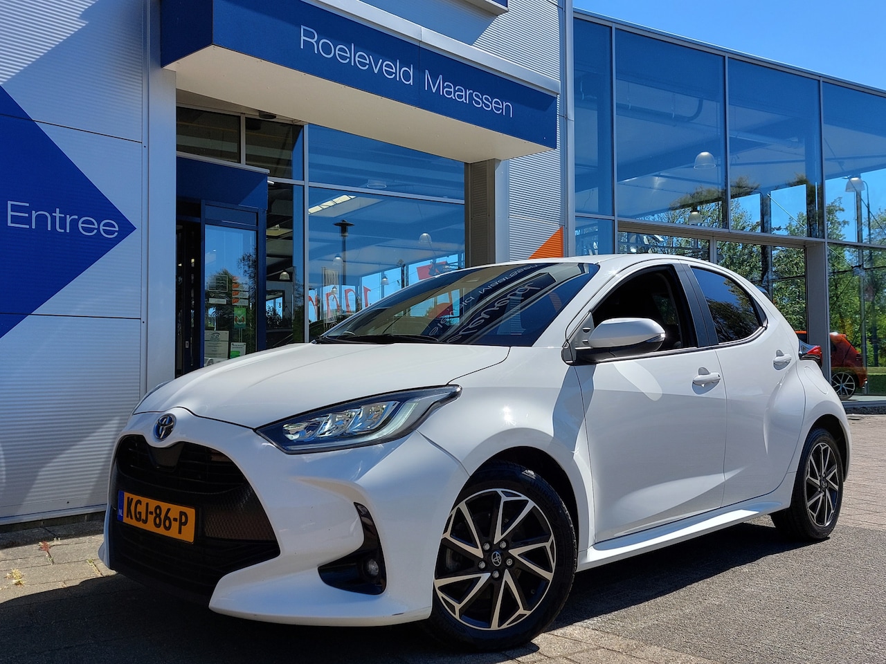 Toyota Yaris - 1.5 Hybrid Dynamic | Apple Carplay+Android Auto | Clima | Adap.Cruise | Led Koplampen | Ri - AutoWereld.nl
