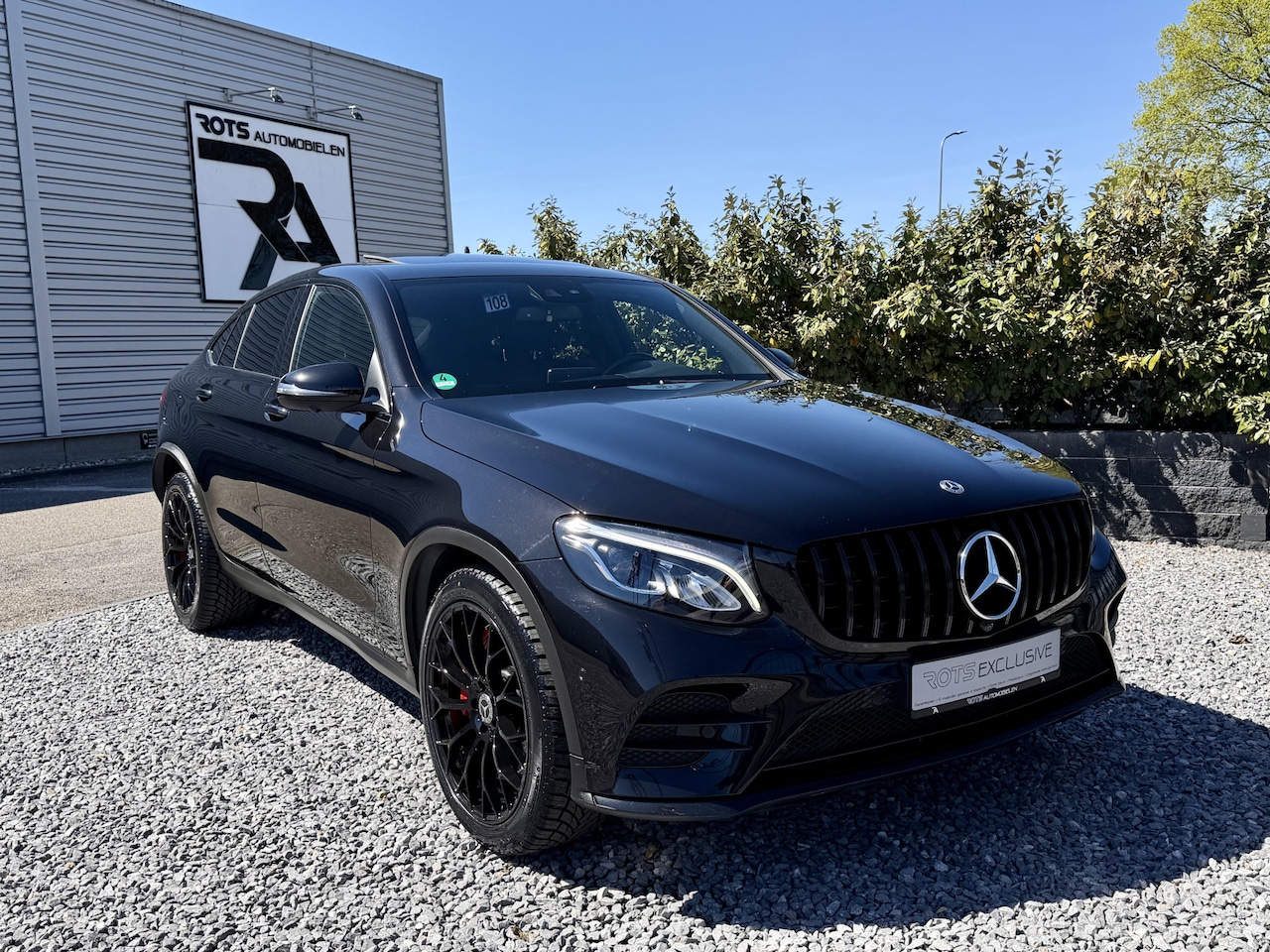 Mercedes-Benz GLC-klasse Coupé - 250 4MATIC AMG Schuifdak|360Camera|Keyles|Leer Zwart! - AutoWereld.nl