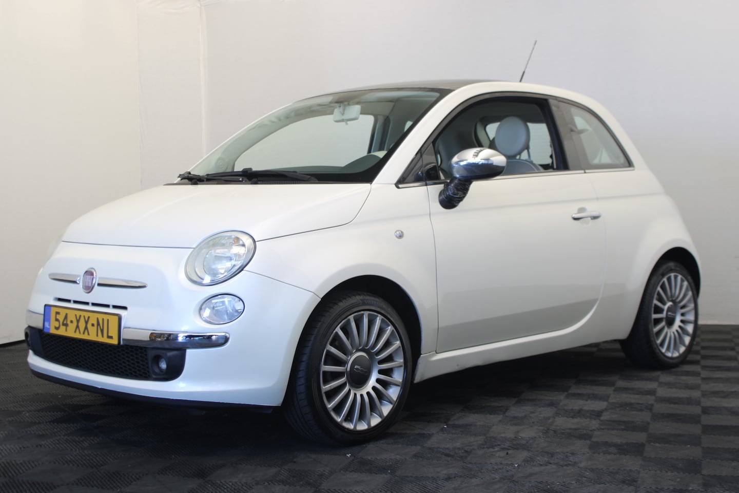 Fiat 500 - 1.4-16V Lounge |Pano| - AutoWereld.nl