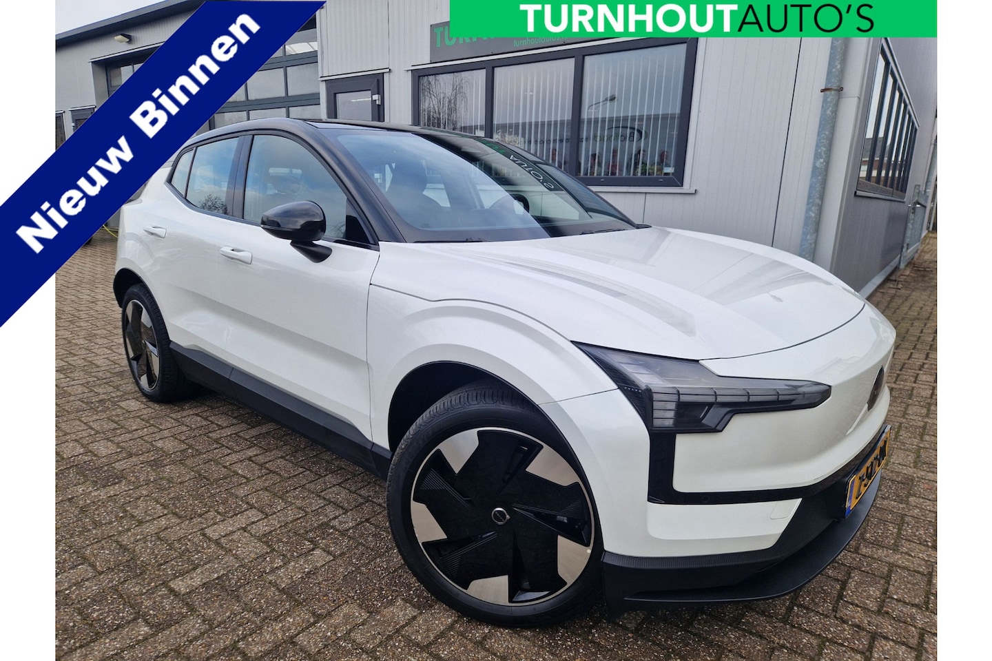 Volvo EX30 - Single Motor Extended Range Plus 69 kWh Climate Pack | Warmtepomp | NL AUTO - AutoWereld.nl