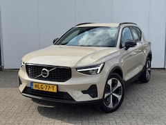 Volvo XC40 - B4 Plus Dark | Adaptief Cruis | Trekhaak | Stuur en Stoel verwarming