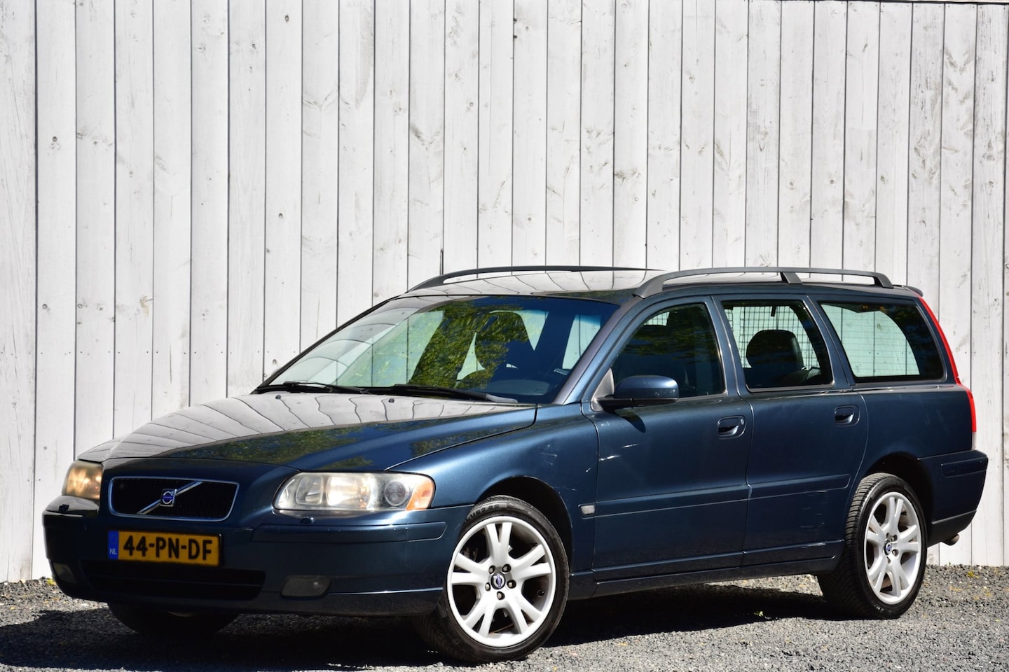 Volvo V70 - 2.5T Momentum | Automaat | Motorisch goed! | - AutoWereld.nl