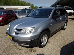 Mitsubishi Outlander Sport - 2.0 Invite+, Dakrails, Trekhaak