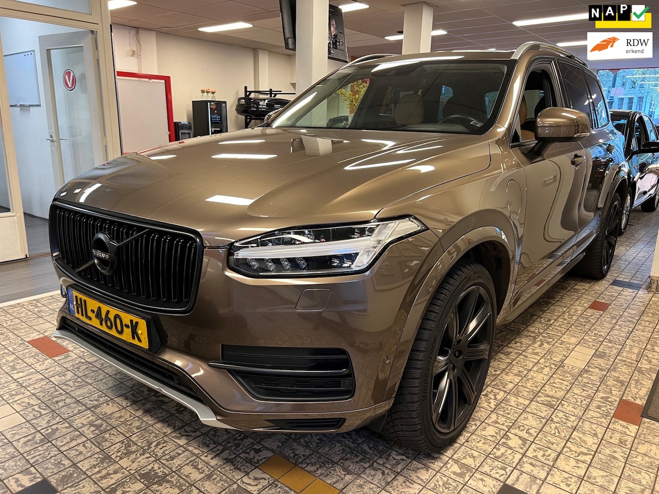Volvo XC90 - 2.0 T8 Twin Engine AWD Inscription 2.0 T8 Twin Engine AWD Inscription - AutoWereld.nl