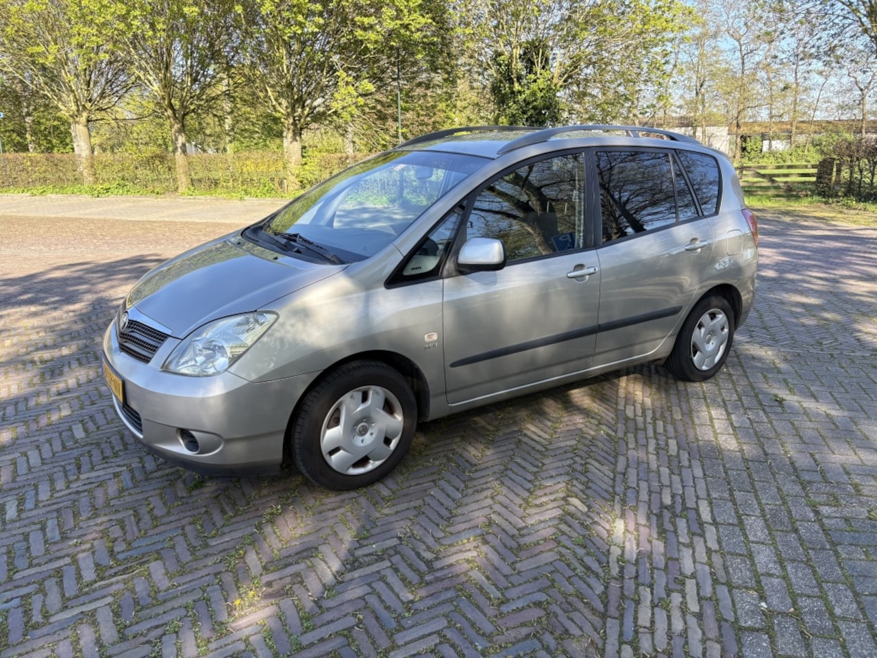 Toyota Corolla Verso - 1.6 VVT-i L.Terra - AutoWereld.nl