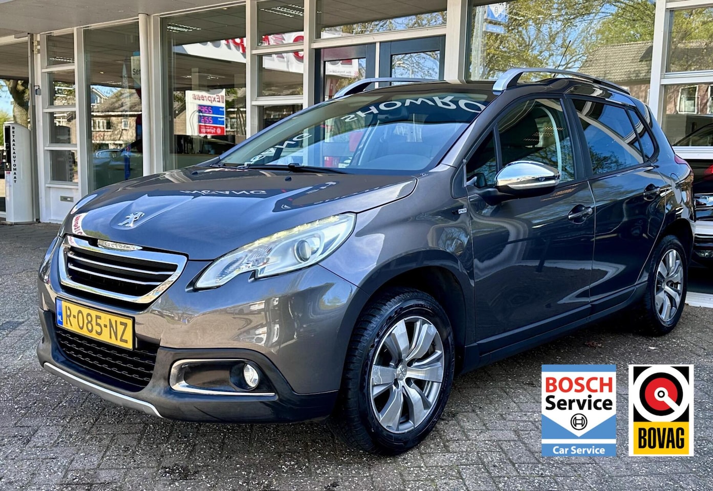 Peugeot 2008 - 1.2 PureTech Urban Cross Climat, Cruise, Bluetooth, LM.. - AutoWereld.nl