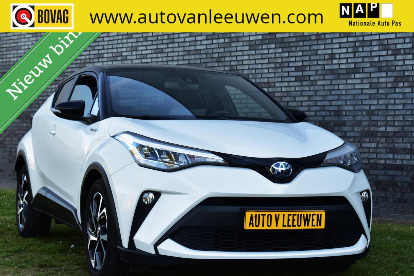 Toyota C-HR - 1.8 Hybrid Bi-Tone CAMERA/DODE HOEK DET./PDC/ACC/ETC.! - AutoWereld.nl