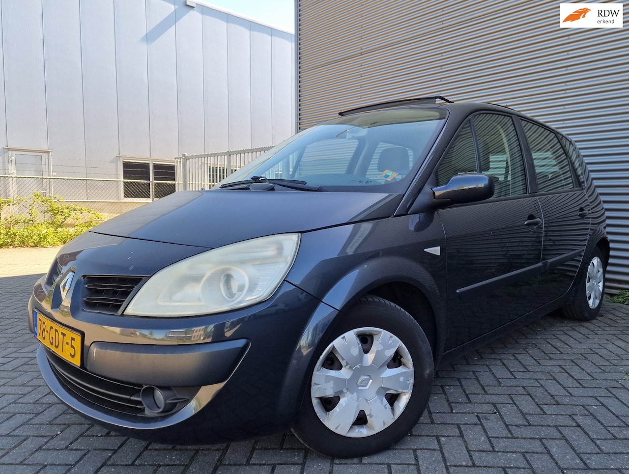 Renault Scénic - 1.6-16V Business Line LPG PANO NAVI PSENSOR 2 X SLEUTELS - AutoWereld.nl