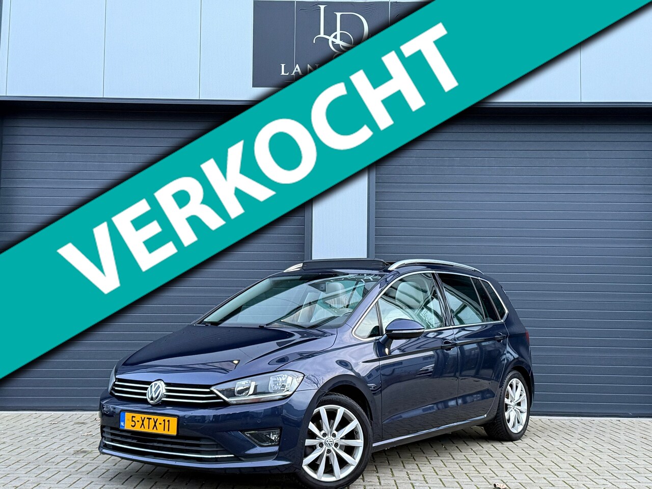 Volkswagen Golf Sportsvan - 1.4 TSI WIT-LEDER / SCHUIFDAK - AutoWereld.nl