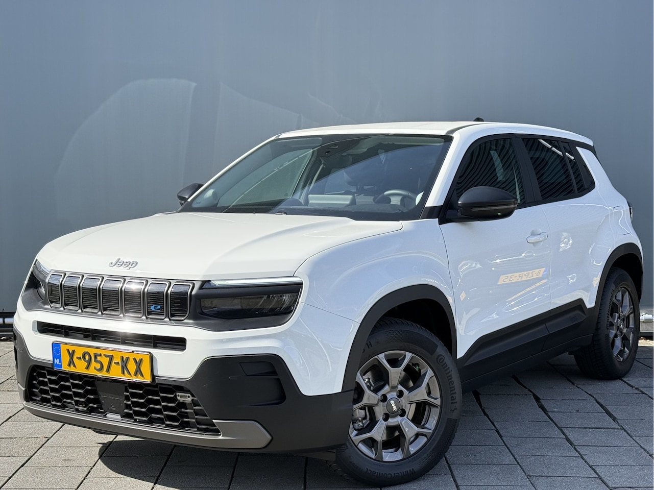 Jeep Avenger - BWJ 12-2023 | 157PK Longitude 54 kWh AUTOMAAT | | NAVI | CLIMA | CRUISE | CARPLAY | KEYLES - AutoWereld.nl