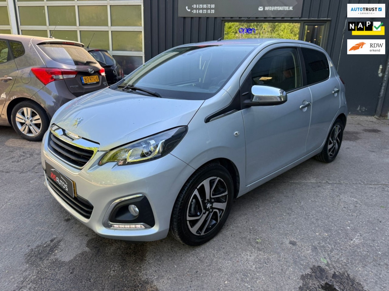 Peugeot 108 - 1.0 e-VTi Automaat/Led/Scherm/Lane/Airco/Full option - AutoWereld.nl