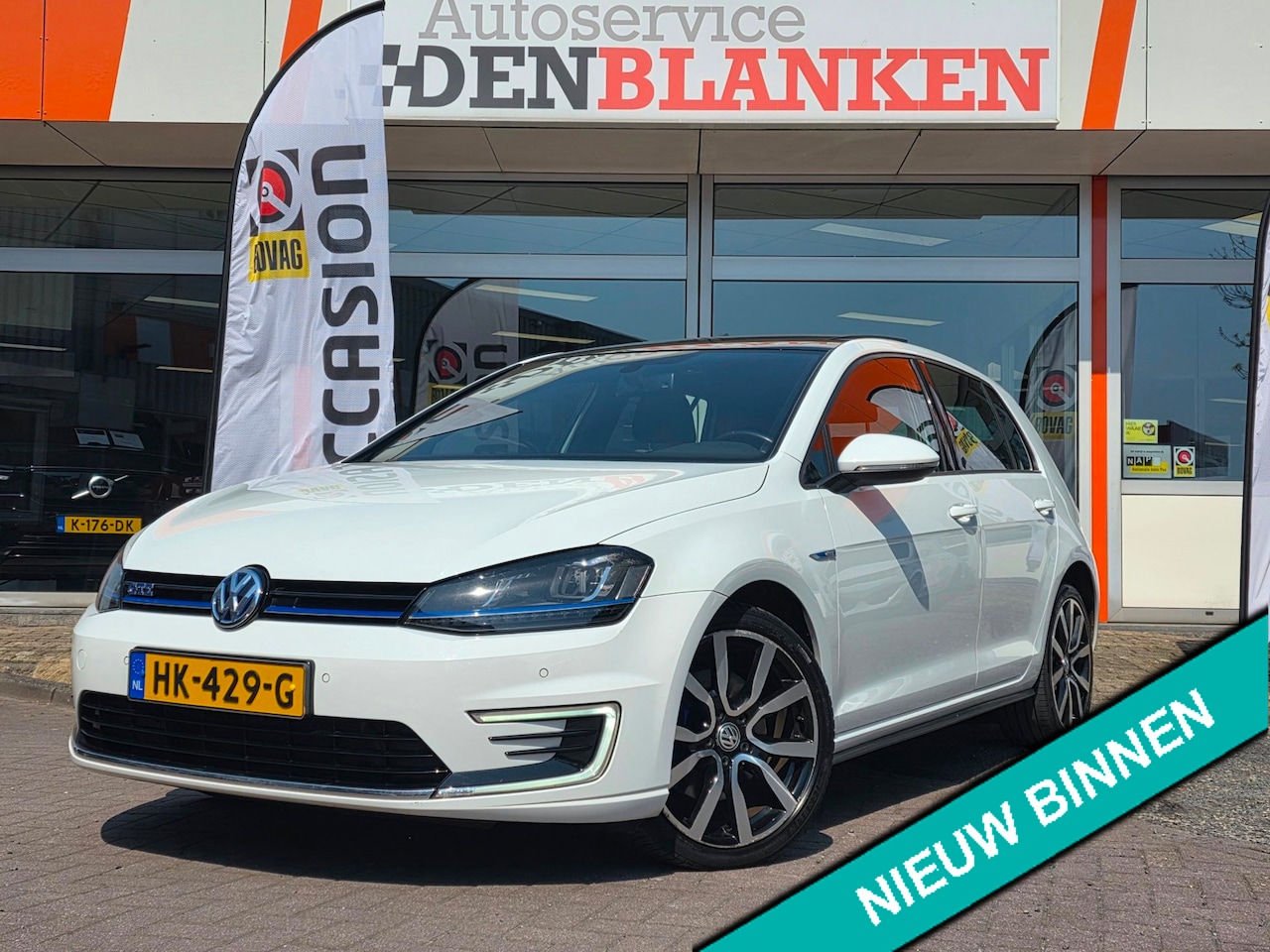Volkswagen Golf - 1.4 TSI GTE BJ.12-2015 / Panodak / Navi / Clima / Led Koplampen / 18"Lmv / Trekhaak !! - AutoWereld.nl