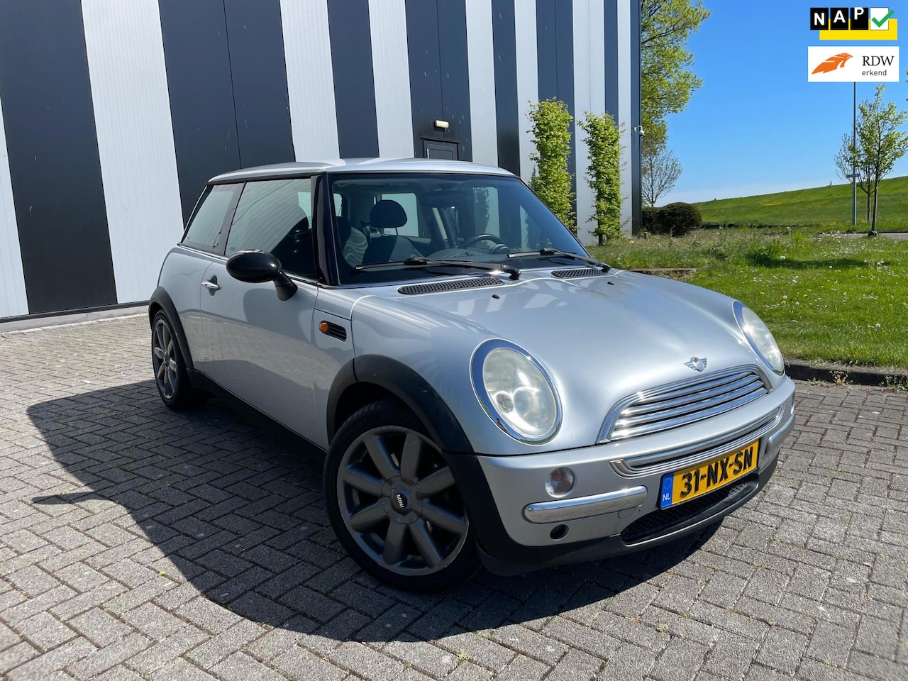 MINI One - Mini 1.6 Salt Automaat-Nw APK-Airco-Cruise-Lmv - AutoWereld.nl