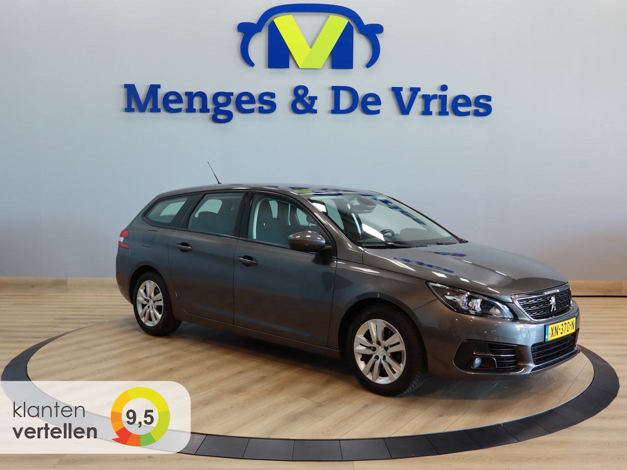 Peugeot 308 SW - 1.2 PureTech Blue Lease Premium Airco ECC | Trekhaak | Parkeer Sensoren | Navigatie | Crui - AutoWereld.nl