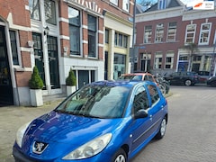 Peugeot 206 - 1.1XR 5-Deurs