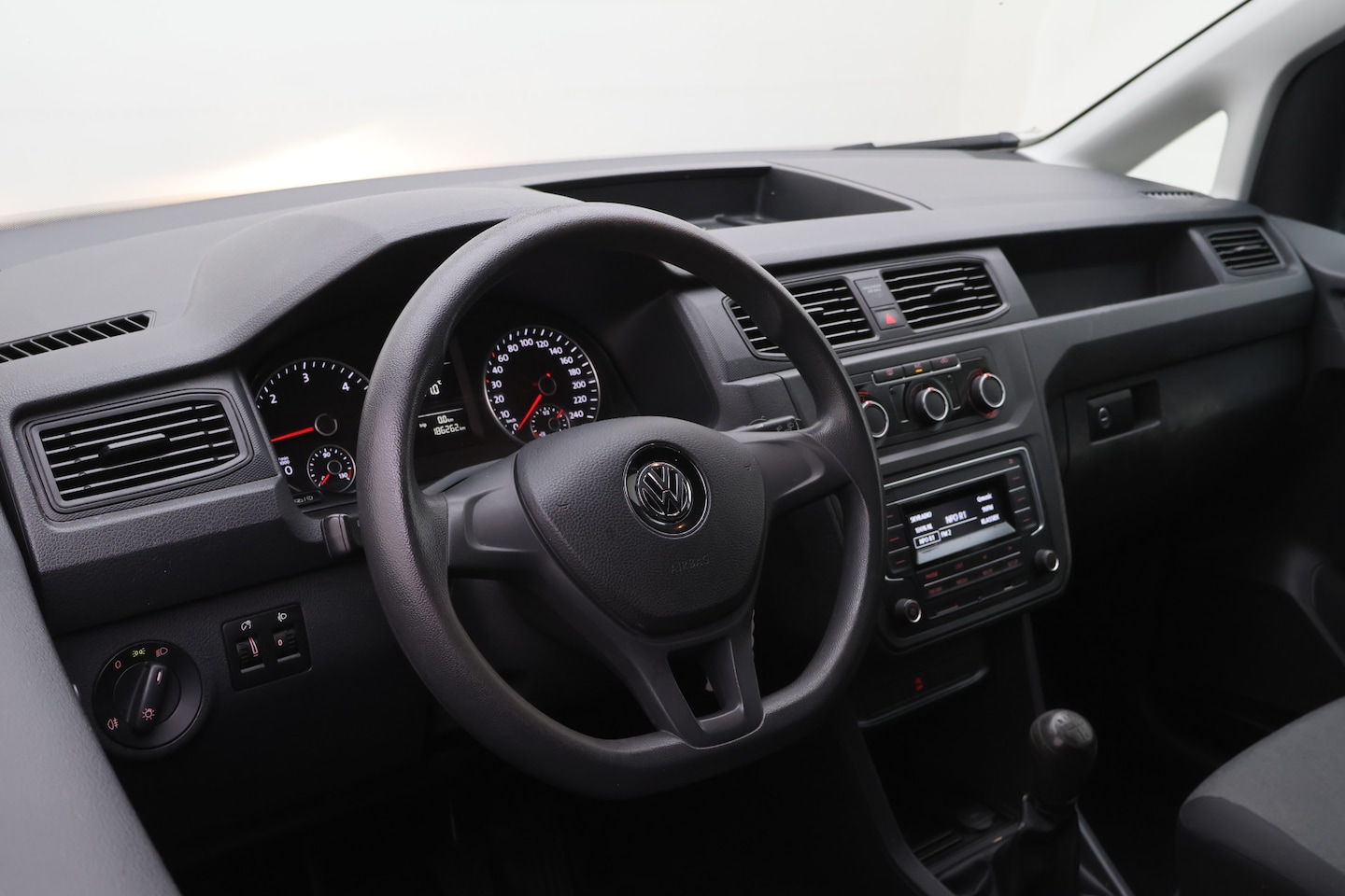 Volkswagen Caddy - 2.0 TDI L1H1 BMT Economy Airco, Bluetooth, Elektr. Pakket, Start/Stop - AutoWereld.nl