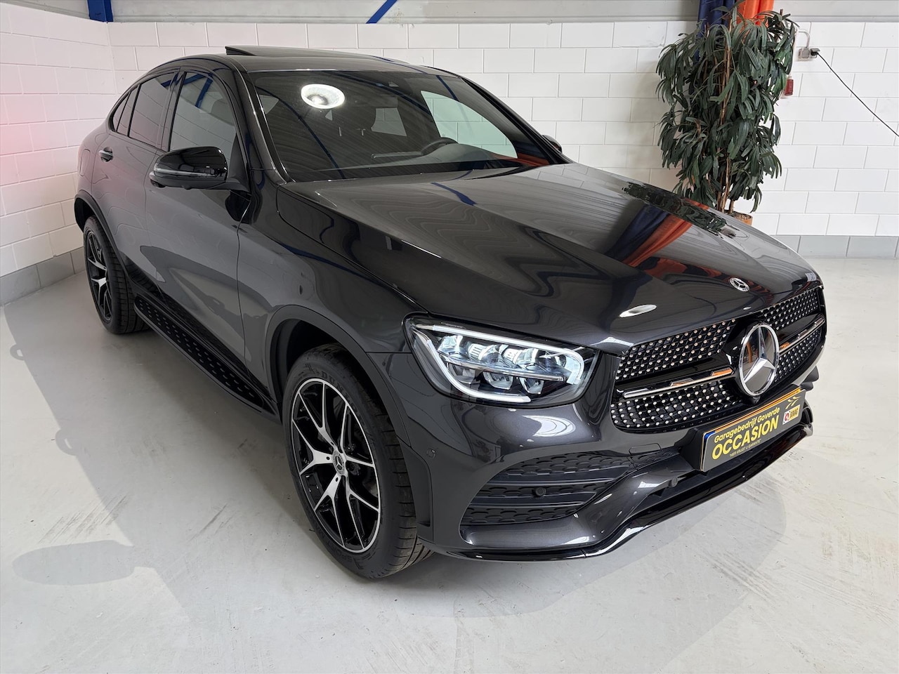 Mercedes-Benz GLC-klasse Coupé - 300e 320pk 4MATIC 9G, 7DKM NAP, Schuifdak, Sfeer - AutoWereld.nl