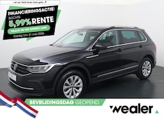 Volkswagen Tiguan - 1.5 TSI Life Business | 130 PK | Adaptive cruise control | Voorstoelen verwarmd / massage