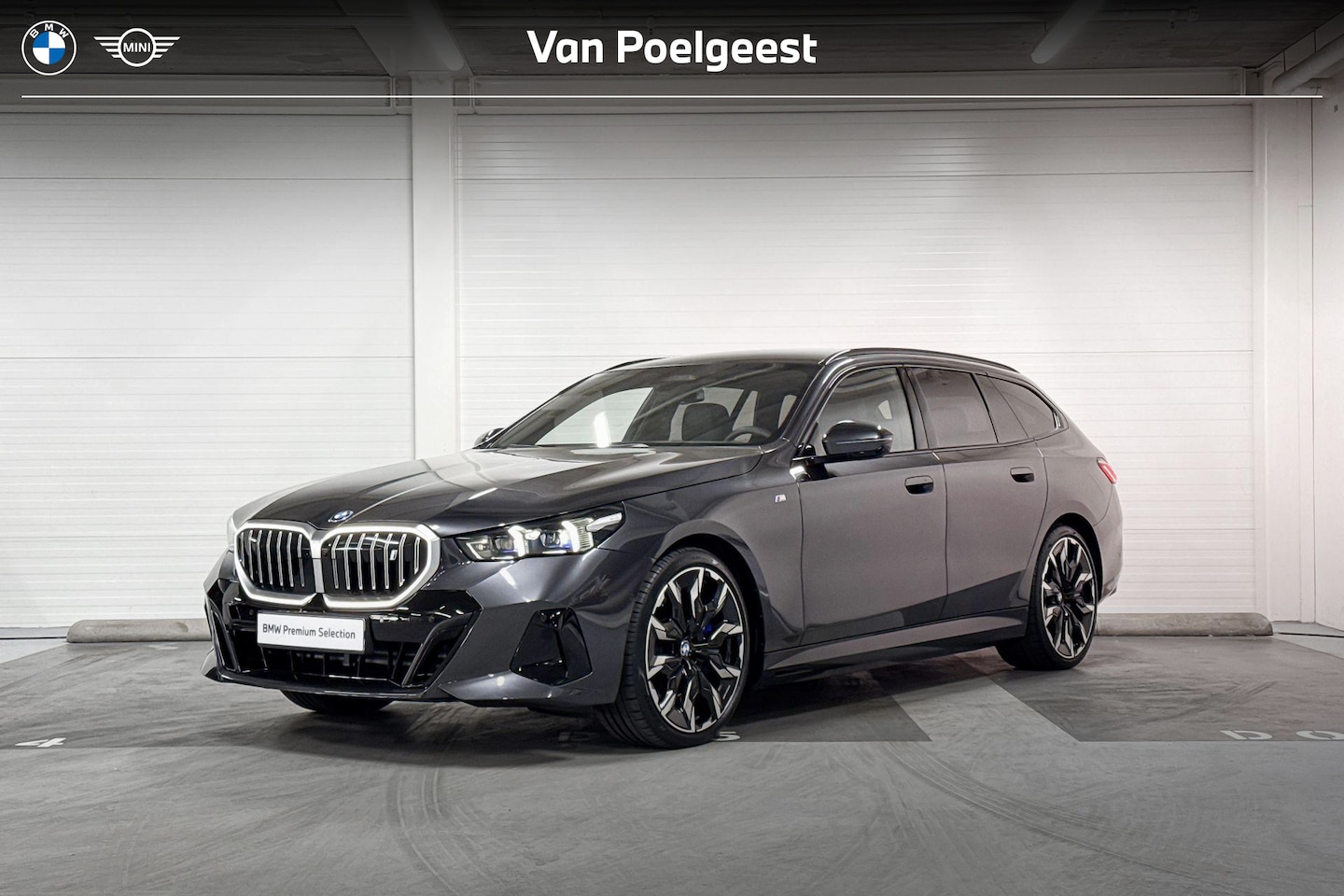 BMW i5 Touring - xDrive40 | M-Sport | Panoramadak | Bowers & Wilkins | Stoelventilatie | Stoelverwarming | - AutoWereld.nl