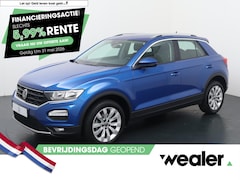 Volkswagen T-Roc - 1.0 TSI Style | 110 PK | Climate control | Navigatiesysteem | Adaptive cruise control | na