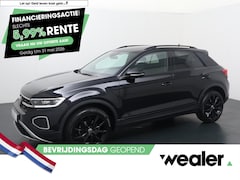 Volkswagen T-Roc - 1.5 TSI Style | 150 PK | Adaptive cruise control | Achteruitrijcamera | 18" velgen | Apple