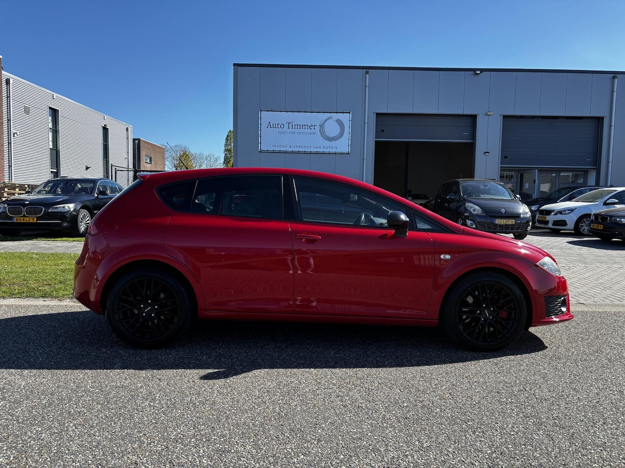 SEAT LEON