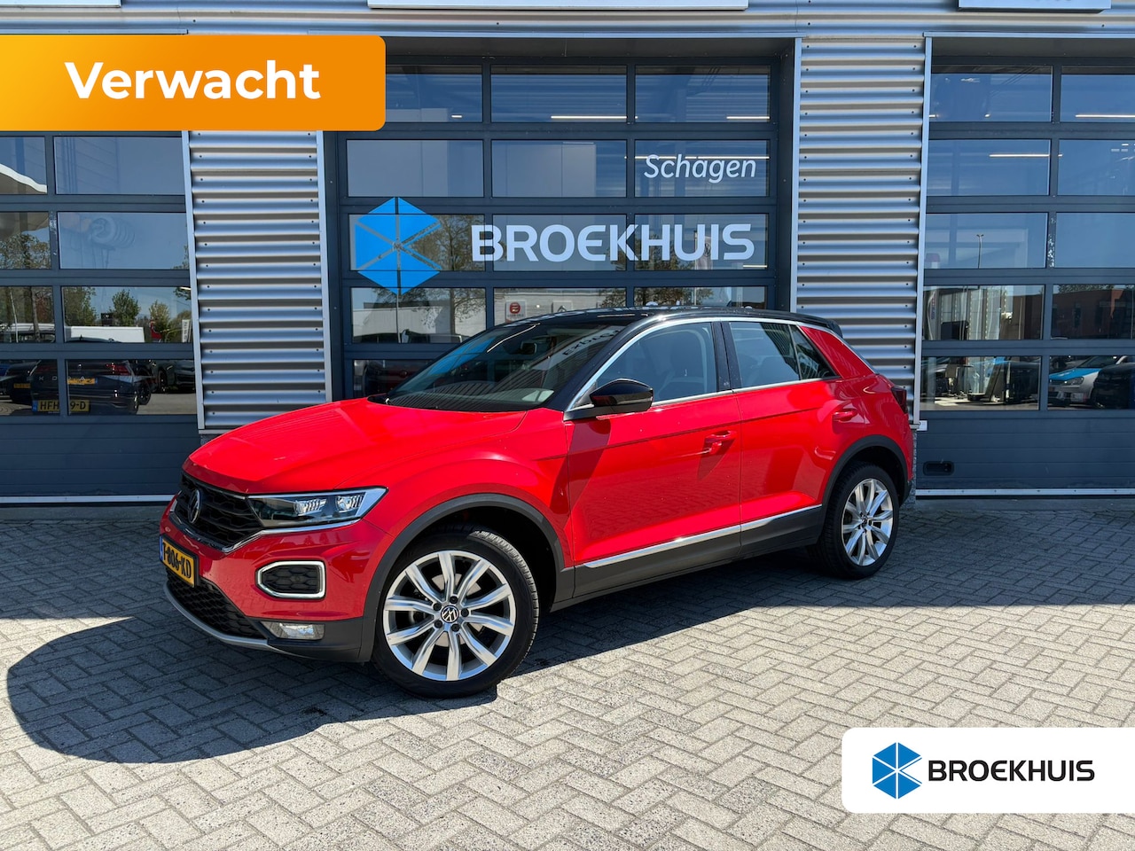 Volkswagen T-Roc - 1.5 TSI 150 pk Sport | Trekhaak | Climatronic | Navigatie | - AutoWereld.nl