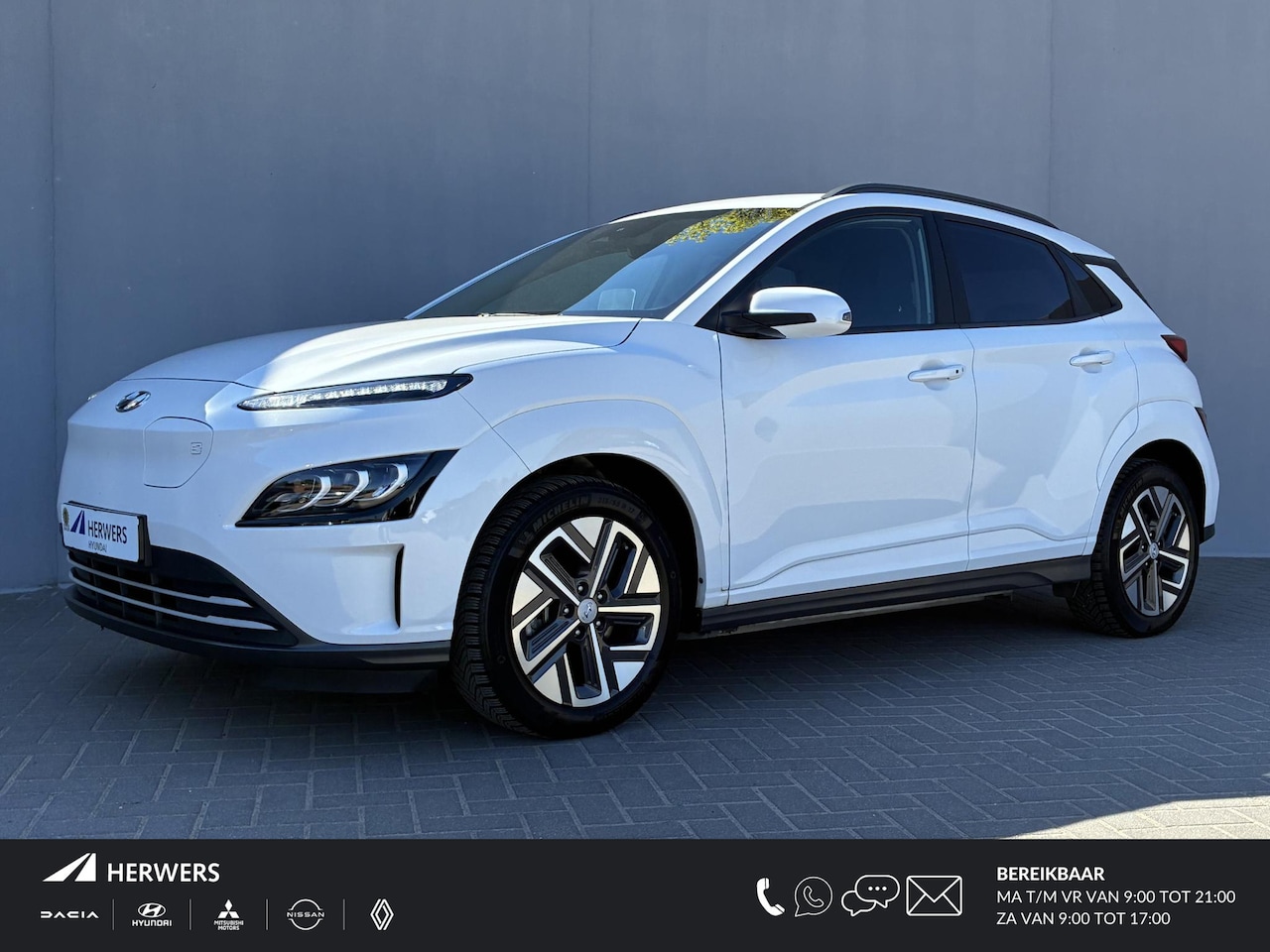Hyundai Kona Electric - EV Fashion 64 kWh / SOH 100% / Fabrieksgarantie t/m 3-2028 / Apple Carplay/Android Auto / - AutoWereld.nl