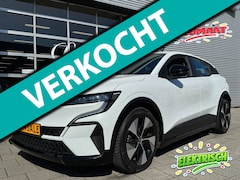 Renault Mégane E-Tech - EV40 Boost Charge Equilibre - AUTOMAAT I Apple CarPlay / Navigatie I Sport velgen 18 inch