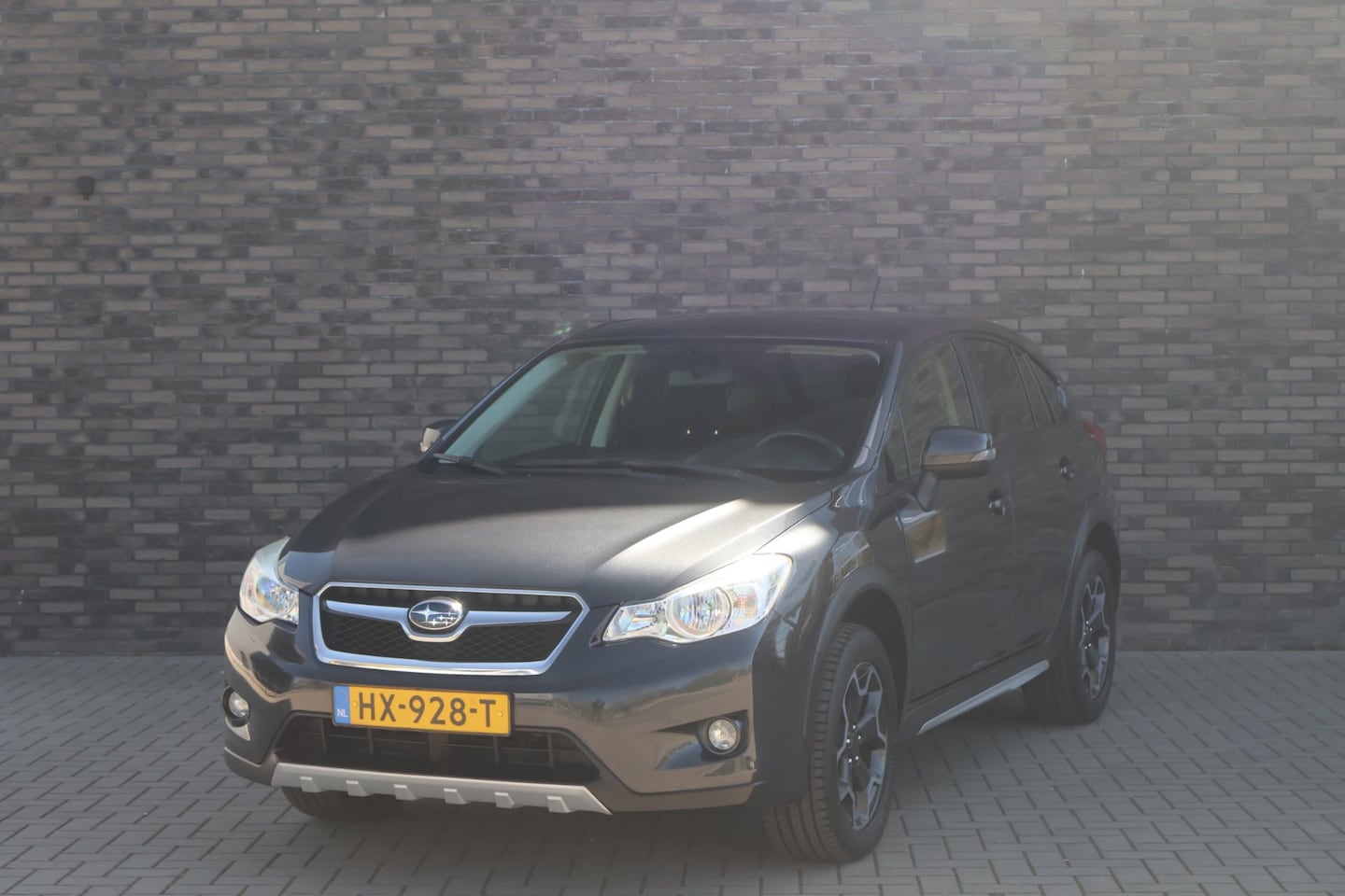 Subaru XV - 1.6i Luxury AWD 1.6i Luxury AWD, Subaru dealer onderhouden! - AutoWereld.nl