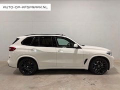 BMW X5 - XDrive45e High Executive M-pakket Pano Camera Massage Head-up